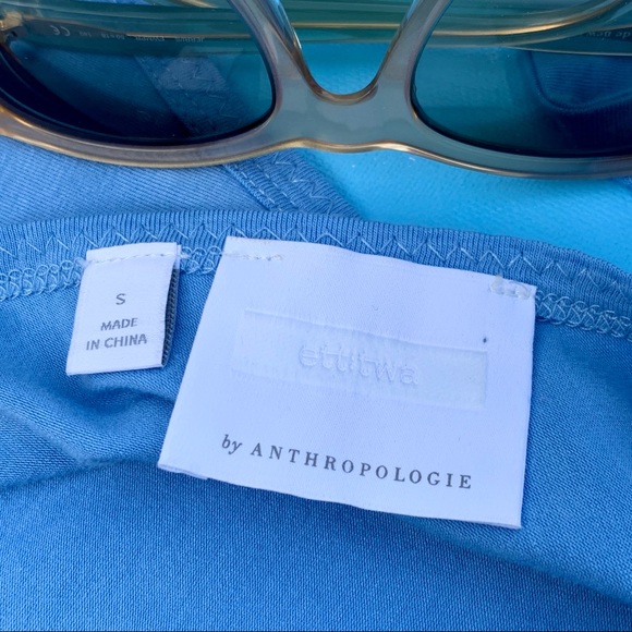 Anthropologie ett:twa Deep V-Back Top Size Small - Picture 15 of 15